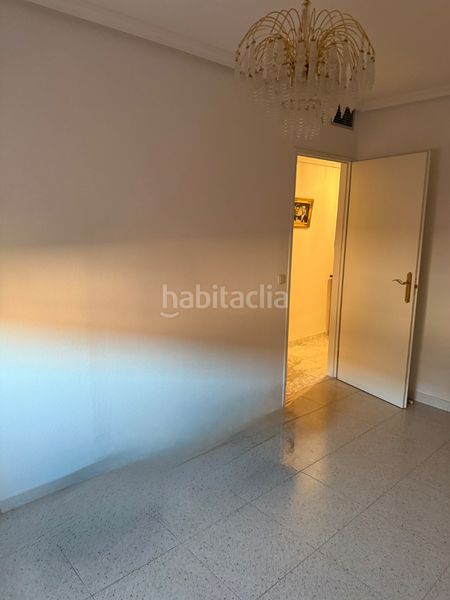 Foto bc25284e-21be-48da-a100-6be564455b0a. Casa adossada amb calefacció aparcament a Avenida Elvas Badajoz