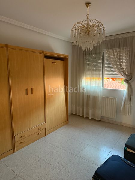 Foto c2390cff-c48f-421d-bca5-26fa0bb5c651. Casa adossada amb calefacció aparcament a Avenida Elvas Badajoz