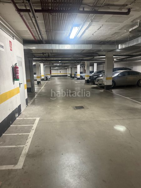Foto 2c784a16-4aff-4f8c-8069-fea36a85415d. Apartament amb aparcament a Avenida Elvas Badajoz