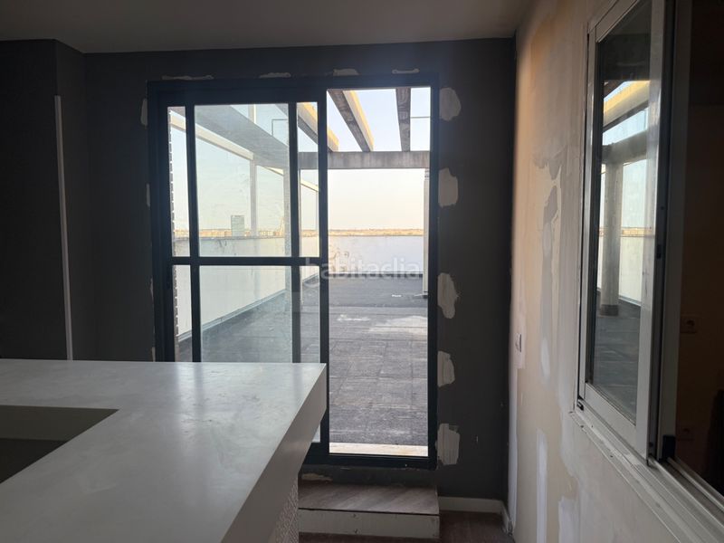 Foto f4037e49-ab27-4b0a-a049-ad00af7689d3. Apartament amb aparcament a Avenida Elvas Badajoz