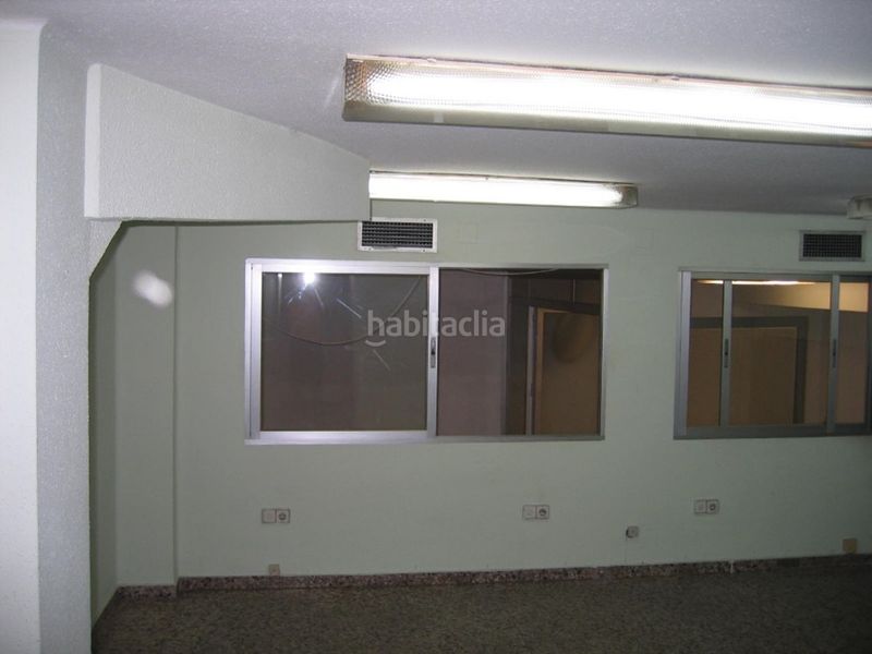 Foto f0d3ac60-27e0-4c5a-8359-69e7d40cfa28. Local comercial a Russafa Valencia