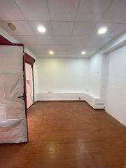 Alquiler Local Comercial en Calle castilla 15. Local en alquiler junto a calle toledo