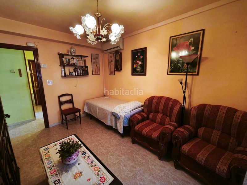 Foto c98b27f6-ceaa-40eb-9b75-63978fbe2b3c. Pis amb calefacció a San Isidro Getafe