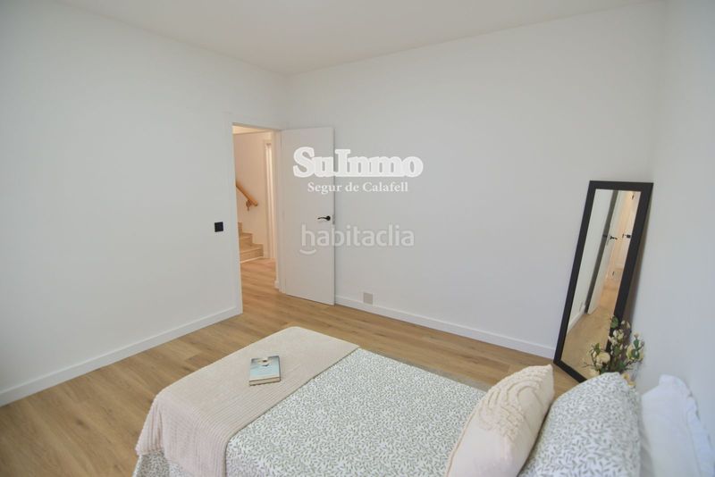 Foto 8a73cd8e-25aa-4554-bc4f-d1d46aab58c2. Casa a Segur de Calafell nucli urbà Segur de Calafell