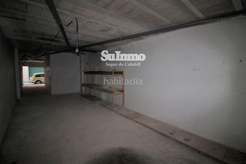 Foto d860e7b6-2d42-49ba-9c78-b8438f0f94cb. Local comercial a Centre Torredembarra