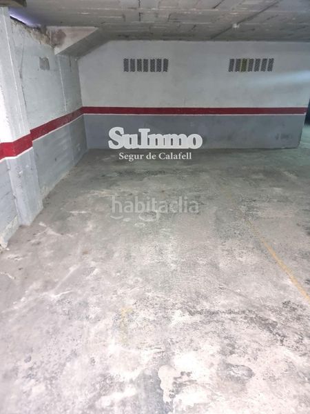 Foto 16bb05e1-0511-4dba-bc81-6f0422b770a8. Aparcament cotxe a Centre Torredembarra