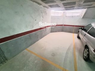 Autoparkplatz  Lleida. Centro comercial de torredembarra junto pere badia