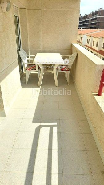 Foto cb786ab7-be0a-4215-bb8a-ac642b7d7a5f. Pis amb aparcament a L´Estany Calafell