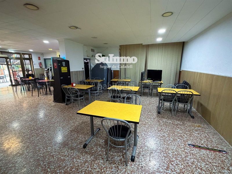 Foto c01d3ca8-742c-45a5-a4cf-93a54c4ff792. Local comercial a Cunit residencial Cunit