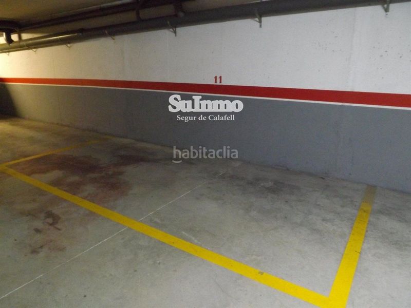 Foto 99c3d817-54d9-442e-8e4b-3c8096507816. Aparcament cotxe a Calafell poble Calafell