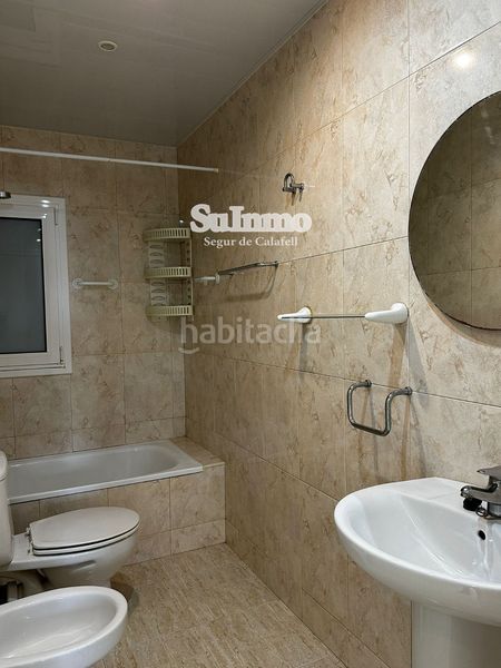 Foto ba7f6614-5f77-4e17-8b78-a499a81c9902. Pis a Segur Platja Segur de Calafell