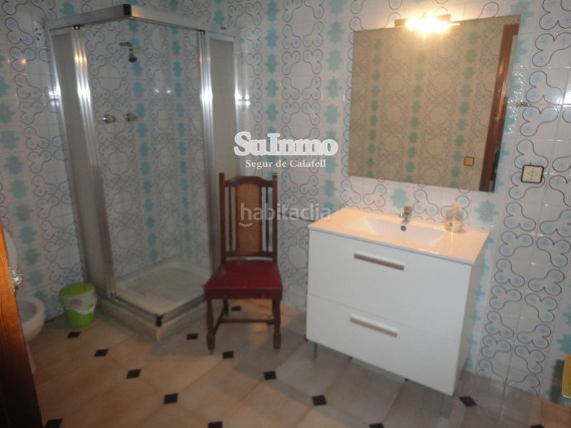 Foto dbc0a5d2-3971-4706-9f20-deff970899d1. Xalet amb calefacció aparcament a Segur de Calafell nucli urbà Segur de Calafell