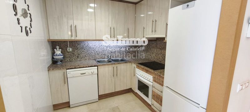 Foto f32952ae-af58-4600-89c0-6bfdf4025dac. Pis amb calefacció aparcament a Calafell platja Calafell
