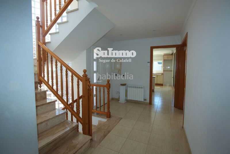 Foto 48bf9657-29da-43f7-a312-e93422f8475e. Xalet amb calefacció aparcament a Ciutat jardí Bonanova Calafell