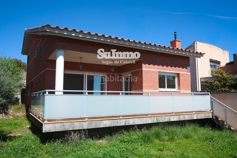 Foto b4f2c90d-329c-4a16-9783-96d677763314. Xalet amb calefacció aparcament a Ciutat jardí Bonanova Calafell