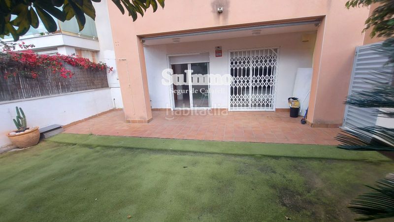 Foto 0255e5a8-5d48-4efe-bc38-0e729440ca3e. Flat with parking pool in Cunit residencial Cunit