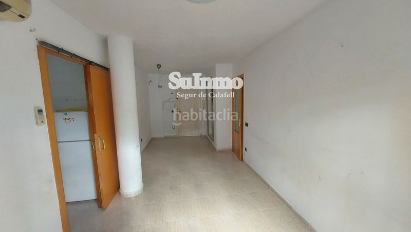 Foto a8e3cf9c-fdba-407d-9f17-c84746ca3861. Flat with parking pool in Cunit residencial Cunit
