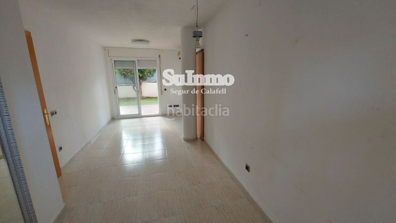 Foto abfd2a44-0467-416e-87f5-e2ff3da05d29. Flat with parking pool in Cunit residencial Cunit