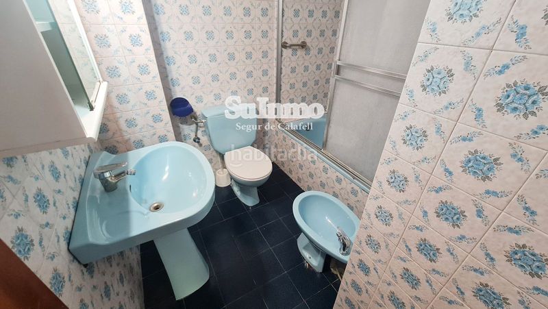 Foto c4776fb2-5f81-4145-8896-a1e5d7f3815d. Pis amb aparcament a Segur de Calafell nucli urbà Segur de Calafell