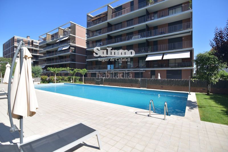 Foto 5d449b69-a862-45ce-8ba6-d43e47bbb648. Dúplex amb aparcament piscina a L´Estany Calafell