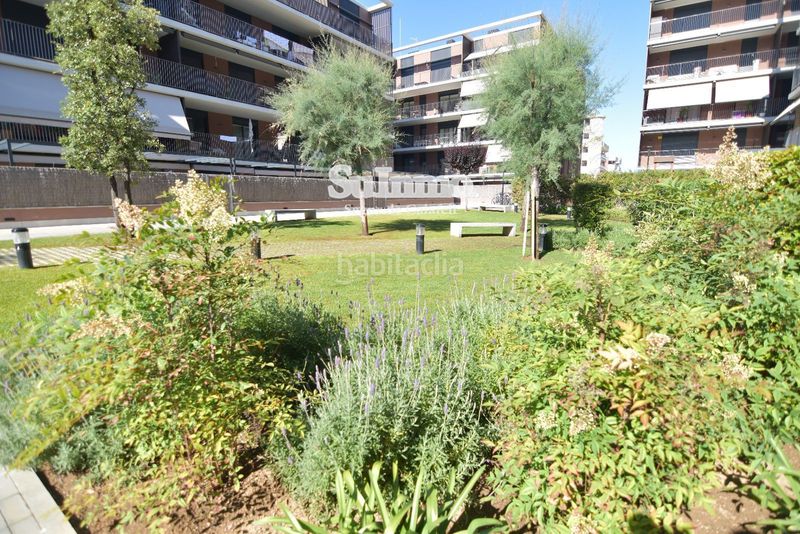 Foto f692a0f2-5fc6-41f0-870c-ced9cbeb54f8. Dúplex amb aparcament piscina a L´Estany Calafell