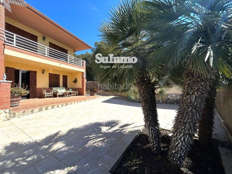 Foto a8331fb8-8edb-4cee-8c29-934f3c79556c. Xalet amb calefacció aparcament piscina a Mas romeu Calafell