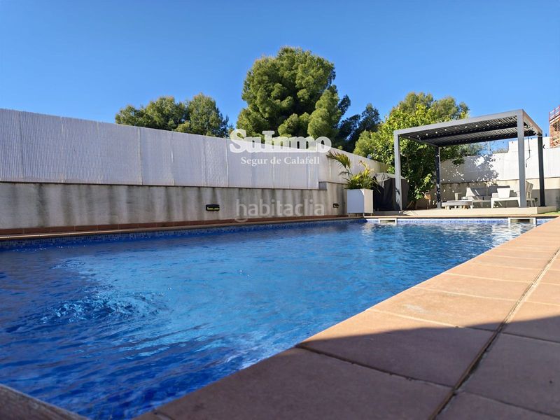 Foto c759f3d9-0b62-4d6a-8c89-e15dbbff8073. Chalet en Ciutat jardí Bonanova Calafell