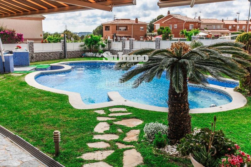 Foto 531d1081-5982-47ce-a7dd-77b2a49f79b4. Xalet amb calefacció aparcament piscina a Roda de Barà