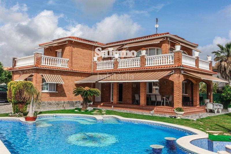 Foto a13d65ef-a556-419a-9272-3dd1f9bd9d9b. Xalet amb calefacció aparcament piscina a Roda de Barà