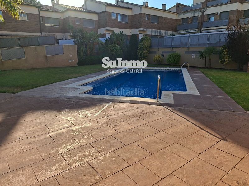 Foto 3a9d8015-5756-4874-b88b-9614798443f6. Casa adossada amb aparcament piscina a Bonavista Vendrell (El)
