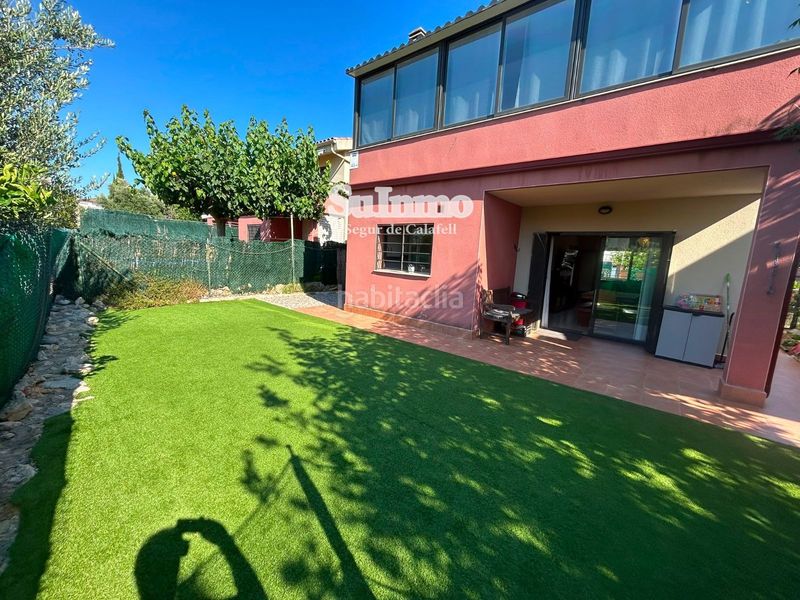 Foto dfcda380-de26-42d3-adc4-e95edb5ace59. Casa adossada amb calefacció aparcament a Bellamar Calafell
