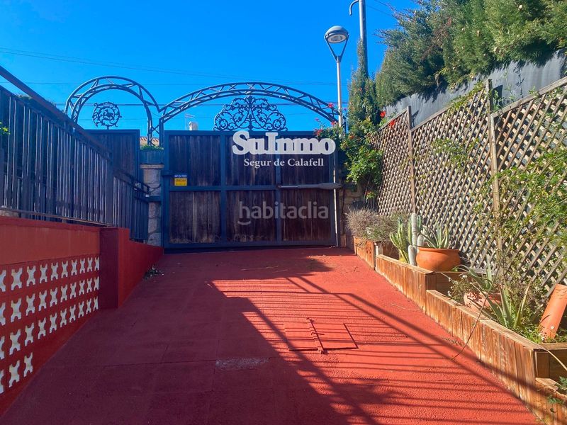 Foto 399f920e-75d5-49b2-8327-6bd7ed52cf2f. Xalet amb aparcament piscina a Cunit residencial Cunit