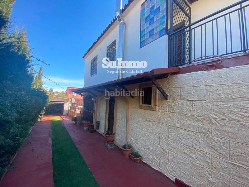 Foto b523ca47-41a2-40f8-9ef4-e11b4e60e6dc. Xalet amb aparcament piscina a Cunit residencial Cunit