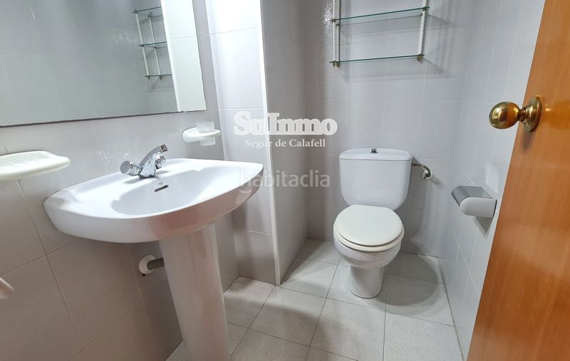 Foto 43e3f9e6-17c3-45a7-ac65-e4e4d1a2fa28. Pis amb aparcament piscina a L´Estany Calafell