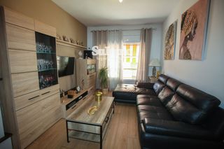 Appartamento  Bages. Piso con garaje en calafell pueblo. listo para ti!