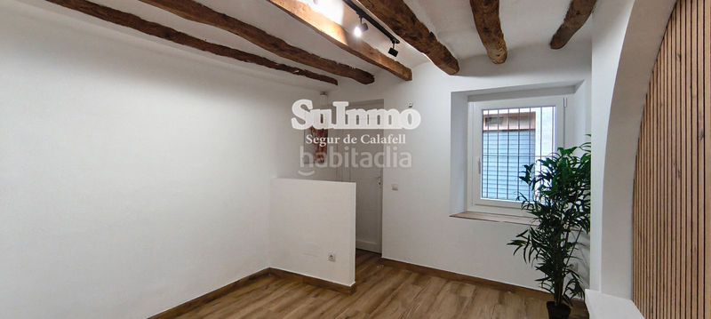 Foto 01425001-6275-4745-8eea-443aa141f6bd. Casa amb calefacció a Centre Vendrell (El)
