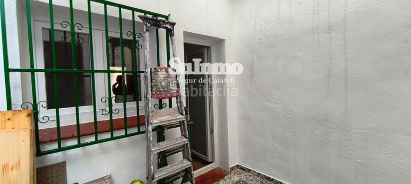 Foto 6e9faa69-2a31-4e3c-b041-8a599698ad63. Casa amb calefacció a Centre Vendrell (El)