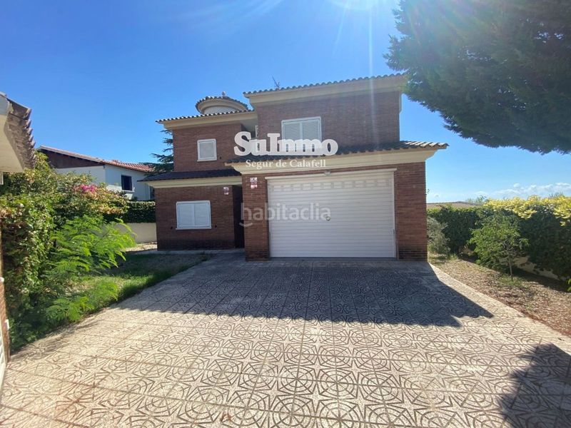 Foto 022c56f9-9036-4345-b90c-b0eb764e0173. Xalet amb calefacció aparcament piscina a Segur de Calafell nucli urbà Segur de Calafell