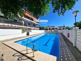 Etagenwohnung  Gracia. Planta baja con dos grandes terrazas y piscina a 350 metros del