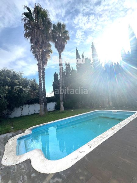 Foto 47a82552-82a3-4180-893f-58f89d7686f3. Xalet amb piscina a Roda de Barà