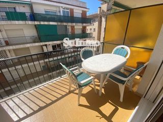 Appartamento  Emigdio rodriguez pita. Venta de piso de 3 dormitorios en segur de calafell  a 350 mts.