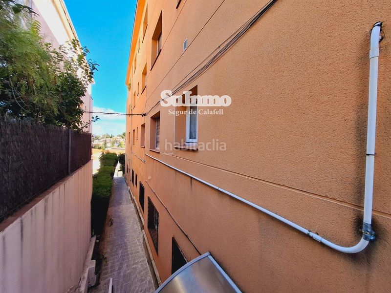 Foto 2b4d1dea-c7f1-4e98-ab58-b45e46e247e2. Pis a Segur de Calafell nucli urbà Segur de Calafell