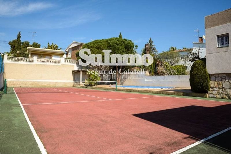 Foto 54b17c61-ba4a-4fbd-915d-18a77cb9d205. Xalet amb calefacció aparcament piscina a Mas Mel Calafell
