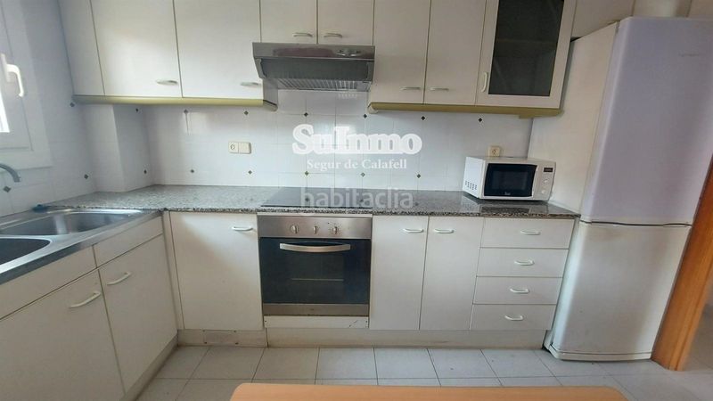 Foto 226789d0-e76a-4fb6-b835-e36471bad4c0. Pis a Calafell platja Calafell