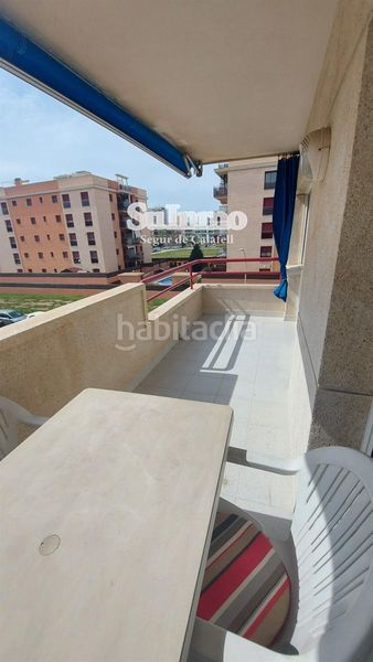 Foto e153f990-465e-4d25-81b4-0f27f976ea9b. Pis a Calafell platja Calafell