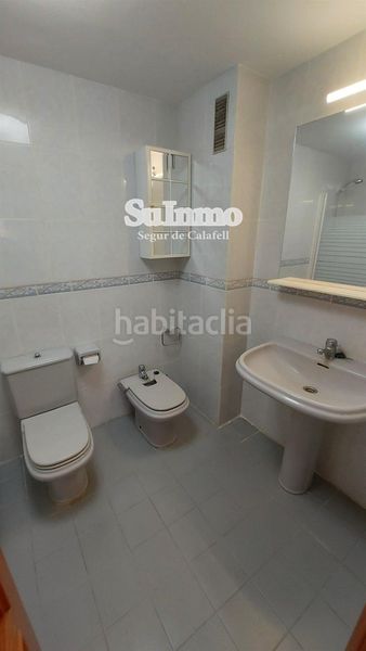 Foto e28bf4c9-5aba-49b1-8b16-c21dcf366688. Pis a Calafell platja Calafell