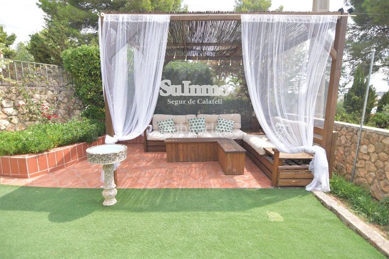 Foto 9da514ab-a912-4bed-a796-e451f24106be. Casa amb piscina a Montmell (El)