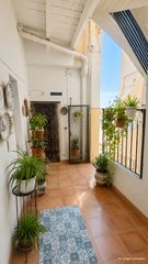 Pis a La Font d�en Fargues. ?? planta baja en la font d'en fargues
