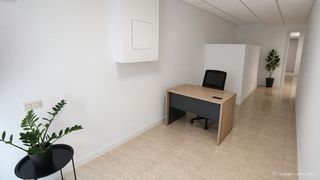 Local Comercial a Vilapicina - Torre Llobeta. Local comercial a pie de calle 145 m2