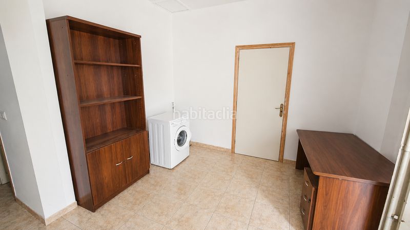 Foto 0cc938b4-d1b0-4eb0-96f3-74177e25e394. Dúplex ?? edificio en venta en la bisbal d'empordà en Bisbal d´Empordà (La)